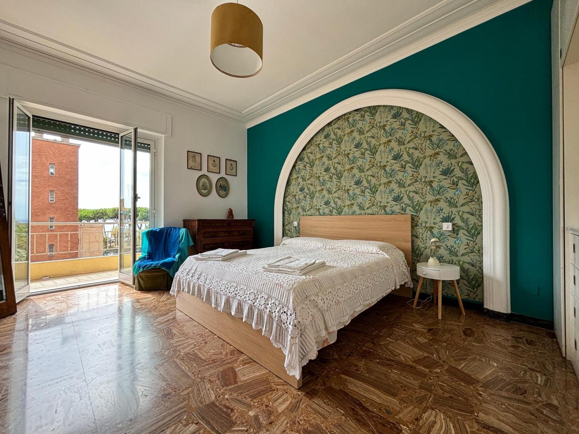 Appartamento Casa Cele Centro Citta Vista Mare Ventimiglia Esterno foto
